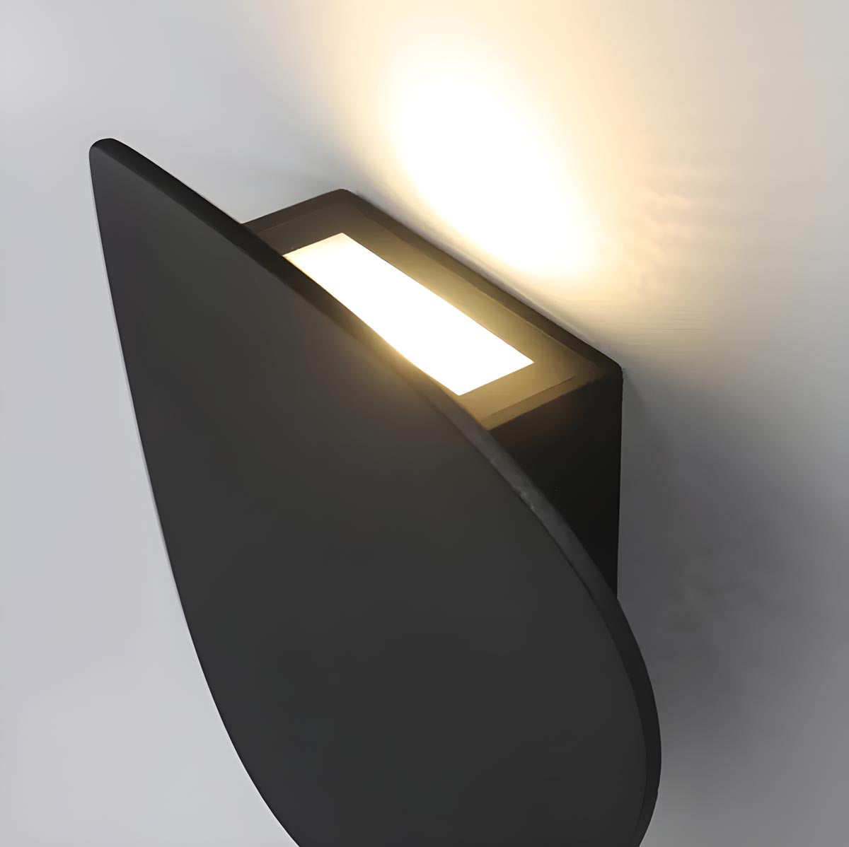 Emilie™ | Stylish Wall Lamp